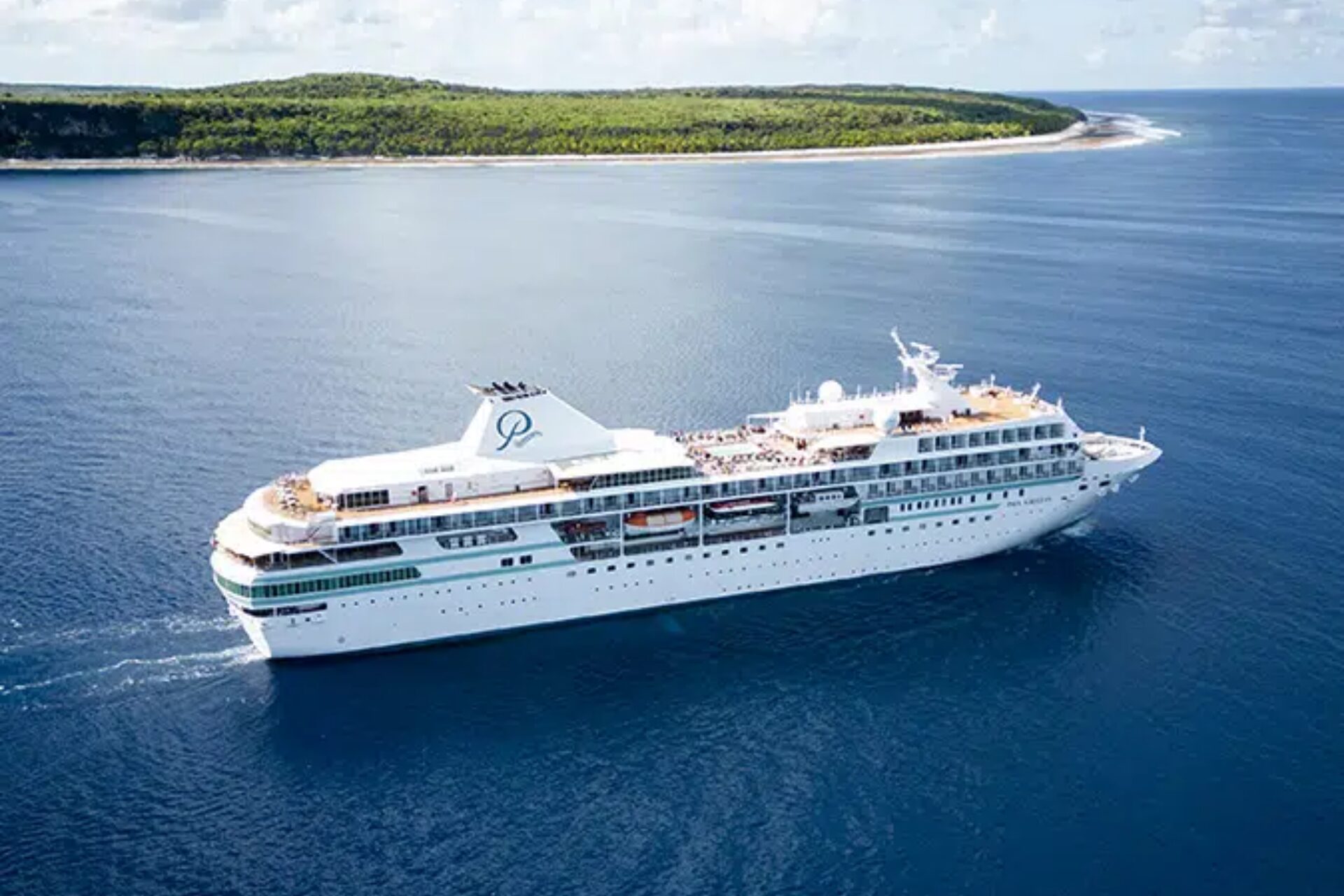 THE PAUL GAUGUIN CRUISES EXPERIENCE